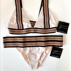 Acacia Hamptons Olympia Top and Bottom Size Medium